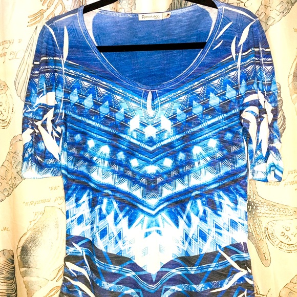 3 for $25!!! Revolution 3/4 sleeve shirt, size Medium. - Picture 1 of 1